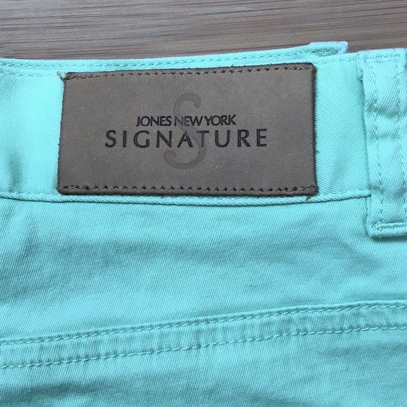 JNY Mint Green Thin Capri Jeans Size 6P - Picture 5 of 6